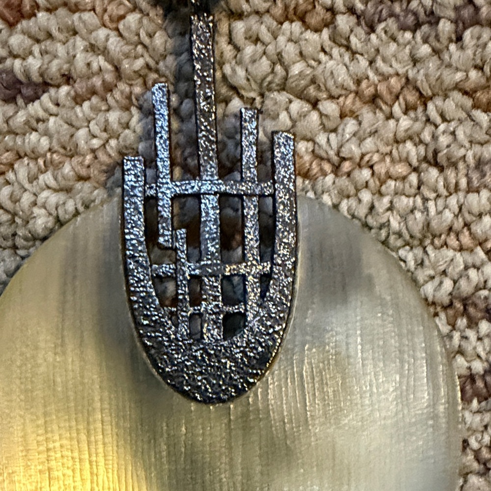 Alexis Bittar Silver and White deco Pendant Necklace - Picture 7 of 11